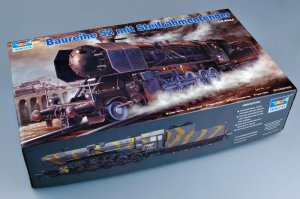 TRUMPETER 00210 - 1:35 Kriegslokomotive BR52