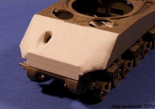 Go to product PANZERART 35170 - 1:35 Concrete Armor for M4A3 Sherman (VVSS suspension)