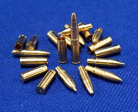 Go to product RB MODEL 35P02 - 1:35 Ammunition 7.5cm KwK 37 & StuK 37 L/24