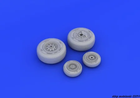 648253_3.jpg