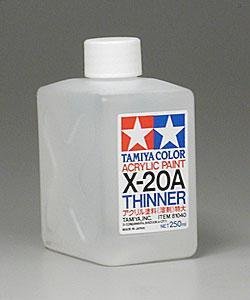 TAMIYA 81040 - X-20A Thinner acrylic paint 250ml