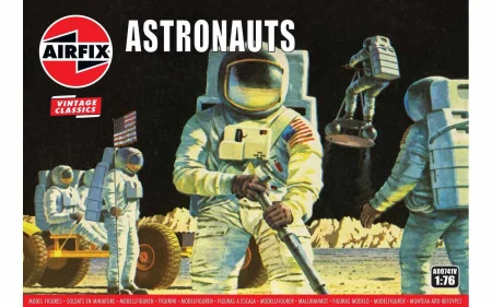 a00741v_astronauts_pack.jpg