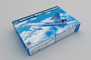 TRUMPETER 01695 - 1:72 Soviet Tu-22 Blinder tactical bomber