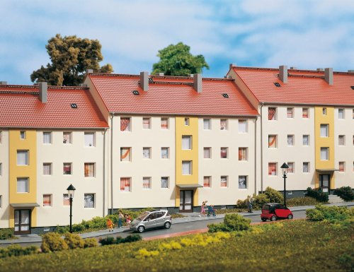 Go to product AUHAGEN 11402 H0 - Multi-family house