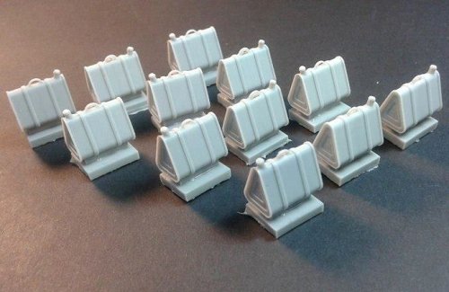 Go to product PANZERART RE35-439 - 1:35 WWII 20l German triangular canisters (12pcs)