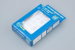 TRUMPETER 03426 - 1:700 F/A-18C Hornet