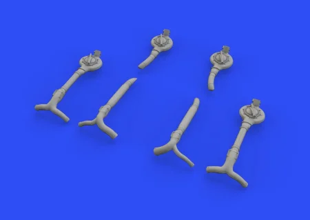 648536_01.jpg