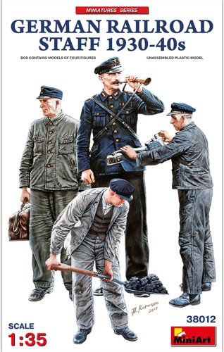 Go to product MINIART 38012 - 1:35 German Railroad Staff 1930-40s