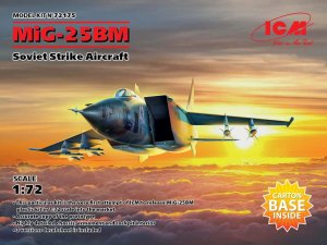 ICM 72175 - 1:72 MiG-25 BM Soviet Strike Aircraft