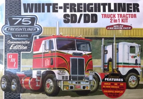 Go to product AMT 1046 - 1:25 White Freightliner SD/DD