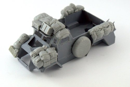 Go to product PANZERART RE35-550 - 1:35 Stowage set for CWT15