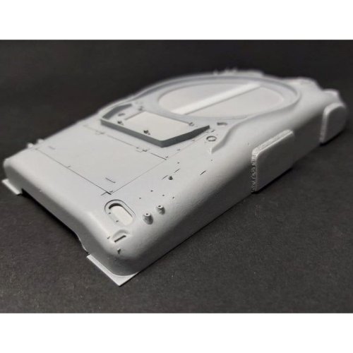 Go to product PANZERART RE35-650 - 1:35 M4A1 Hull (Dry stowage) with cast additional armor