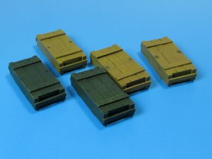 EUREKA XXL E-002 - 1:35 Wooden ammo crates for 7.5 cm Kw.K.40/Stu.K.40 L/43 and L/48