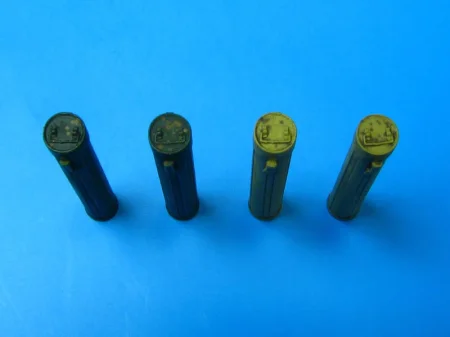 e007-02.jpg