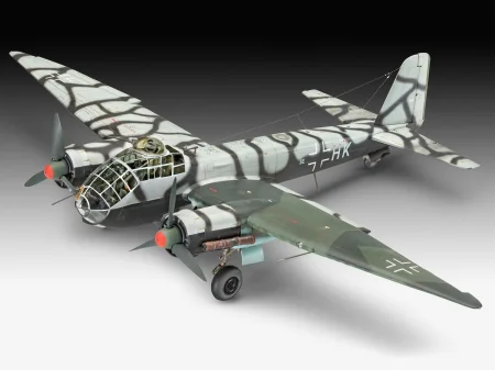 REVELL-03855 (3).jpg