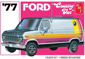 AMT 1108 - 1:25 1977 Ford Cruising Van