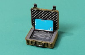 EUREKA XXL E-059 - 1:35 Military grade laptop and transport case