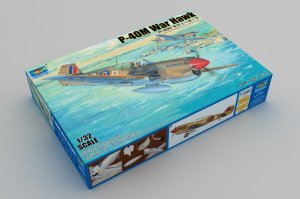 TRUMPETER 02211 - 1:32 P-40M War Hawk
