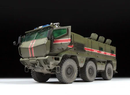 ZVEZDA-3701 (7).jpg