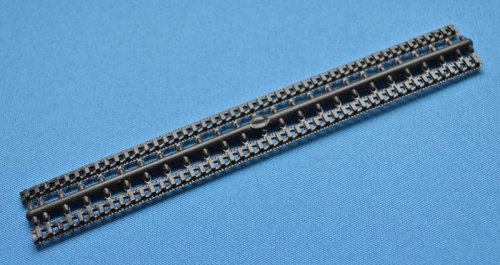 Go to product ACE r008 - 1:72 Tracks for SdKfz.6