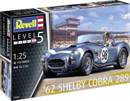 REVELL-07669 (1).jpg