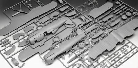 REVELL-03846 (6).jpg