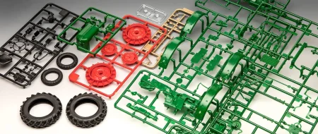 REVELL-67821 (3).jpg