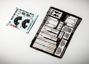 EDUARD 3DL32002 - 1:32 DH. 82A Tiger Moth - Space 3D Decals + PE