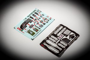 EDUARD 3DL48020 - 1:48 B-17F - Space 3D Decals + PE