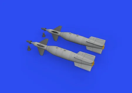 672268_03.jpg
