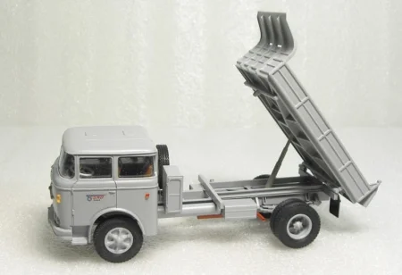 mac-43102 (7).jpg