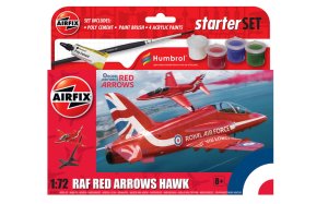 AIRFIX 55002 - 1:72 Red Arrows Hawk model z farbami