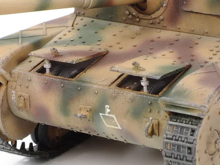TAMIYA-37029-Semovente (6).jpg