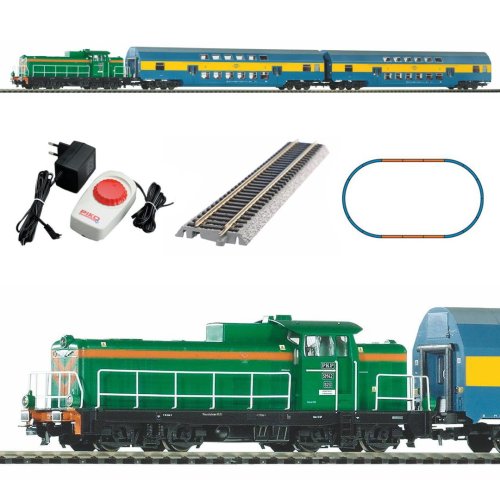 Go to product PIKO 97934 H0 Electrical railway set PKP with locomotive type SM42 and double decked passenger cars
