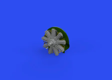 648677_01.jpg