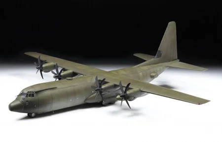 zvezda-7324-c130-j (4).jpg