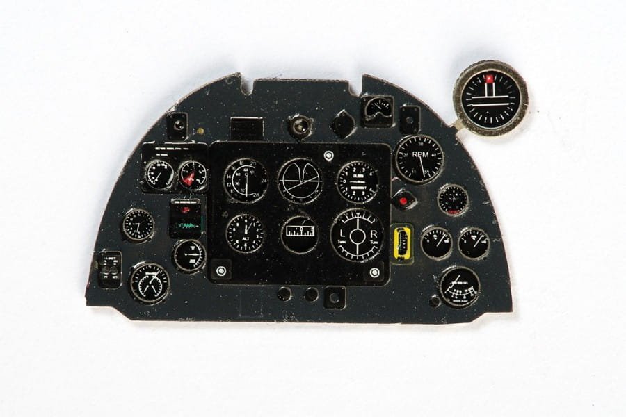 YMA4804-Spit-early-det.jpg