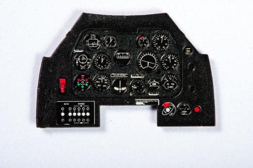 Go to product YAHU YMA4818 - 1:48 P-51 B/C - Instrument Panel