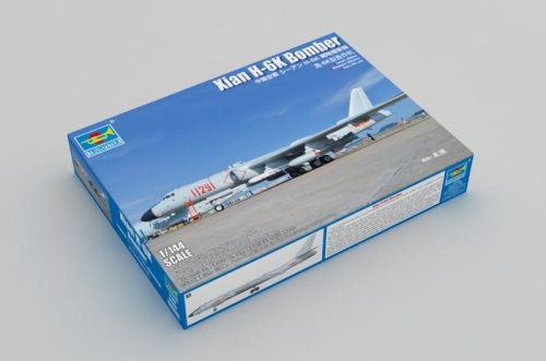 Go to product TRUMPETER 03930 - 1:144 Xian H-6K Bomber