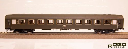 Go to product ROBO 222030 H0 - Passenger car 111As 2nd class PKP Gdynia