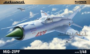 EDUARD 8236 - 1:48 MiG-21PF