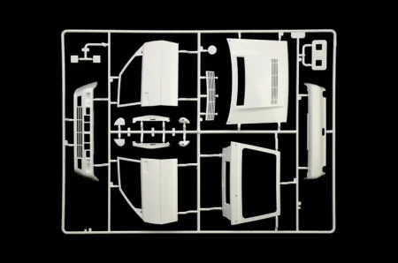 ITALERI-4709-Lancia-Delta-HF-integrale (2).jpeg
