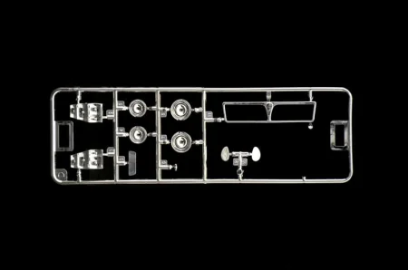 ITALERI-4709-Lancia-Delta-HF-integrale (23).jpeg