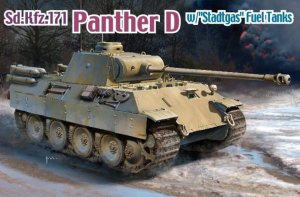 DRAGON 6881 - 1:35 Panther D w/ Stadtgas Fuel Tanks