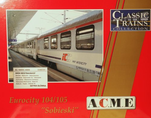 Go to product ACME 55258 H0 - EC 104/105 Sobieski train car set PKP Intercity