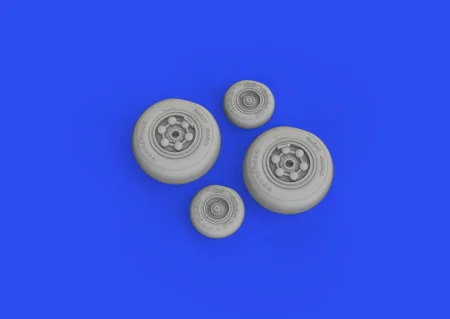 672283_03.jpg