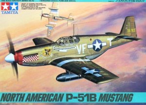 TAMIYA 61042 - 1:48 P-51B Mustang