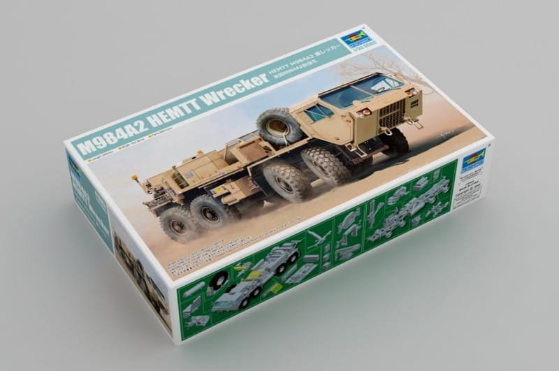 Trumpeter 01083-M984A2-HEMTT (1).jpg