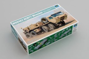 Trumpeter 01083 - 1:35 M984A2 HEMTT Wrecker