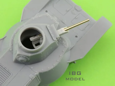 GM-72-015_02.jpg